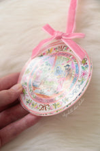 Load image into Gallery viewer, Chinoiserie acrylic ornament, The presentation in the temple