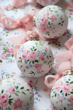 Load image into Gallery viewer, Pink vintage rose hand-painted ornament