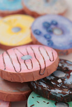 Load image into Gallery viewer, Lemon donut, original acrylic painting on canvas - 4 x 4 inches