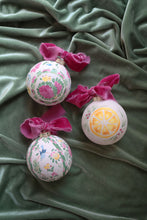 Load image into Gallery viewer, Chinoiserie rose Medallion hand-painted ornament