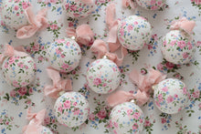 Load image into Gallery viewer, Pink vintage rose hand-painted ornament

