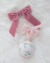 Load image into Gallery viewer, The Stylish Gift Box
