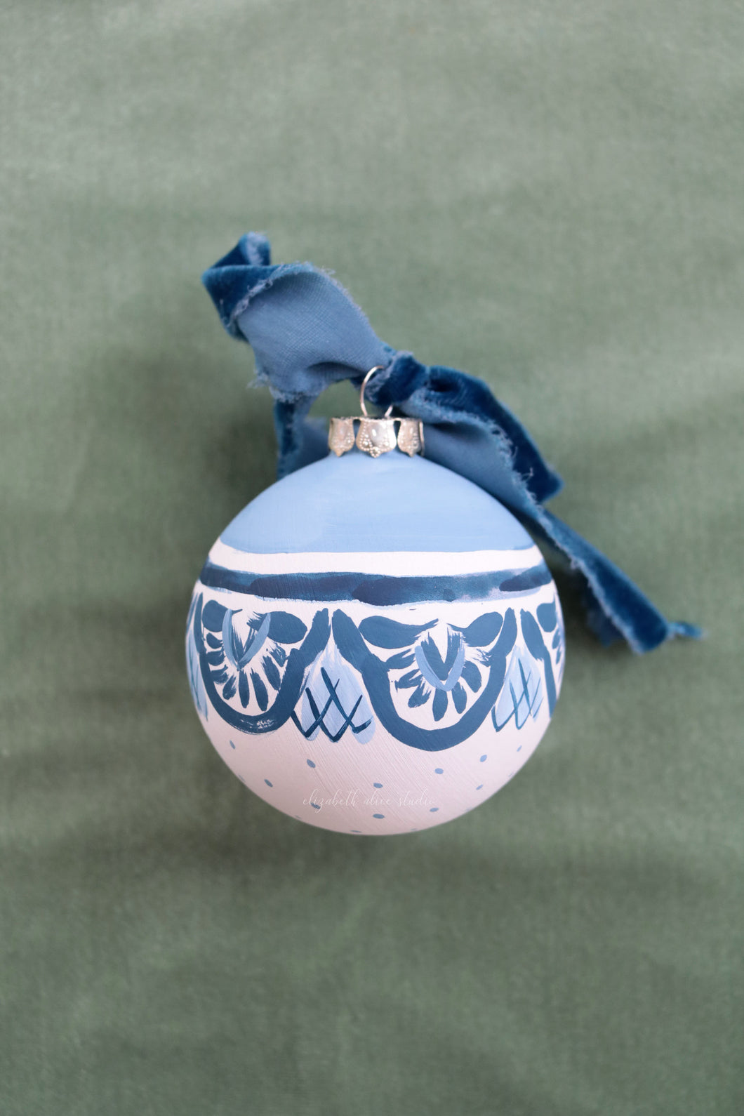 Blue delft border hand-painted, one of a kind ornament