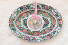 Load image into Gallery viewer, Chinoiserie acrylic ornament, The Nativity of Jesus
