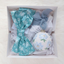 Load image into Gallery viewer, Clara satin bow in teal floral, Elizabeth Alice Studio x Grace and Grandeur Bow Co.
