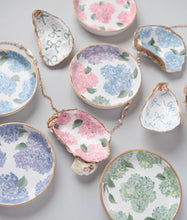 Load image into Gallery viewer, Hand-painted oyster shell ring dish: green bow
